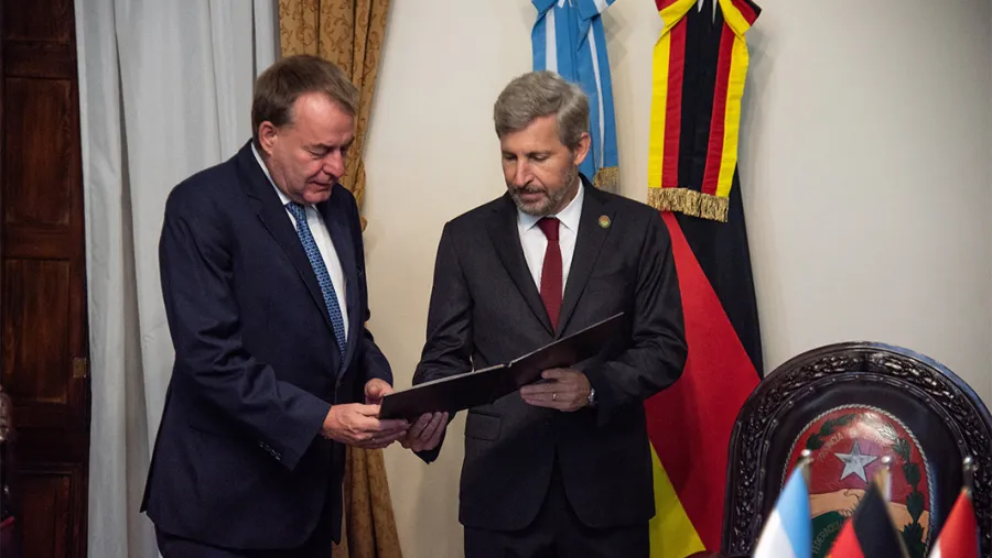 Frigerio desarrollará una agenda estratégica en Hamburgo para potenciar las exportaciones entrerrianas -