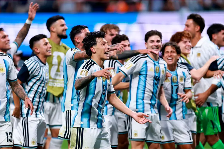 La Selección argentina le ganó 3-2 a Egipto en increíble partido y está en cuartos de final -